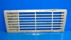 Решетка радиатора, верхняя INTERNATIONAL 9800 (-)