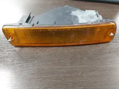 Поворотник Toyota Land Cruiser