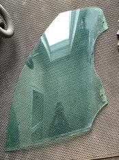 Стекло двери BMW X6M