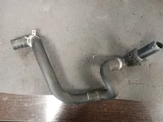 Патрубок системы охлаждения BMW 520dX