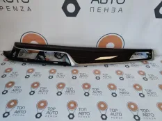 Декоративная накладка торпедо BMW 520dX