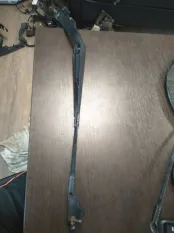 Поводок стеклоочистителя BMW X5 4.8i