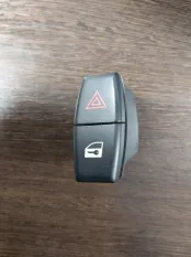 Кнопка аварийки BMW 650i