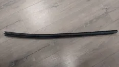 Уплотнитель стекла двери AUDI A6