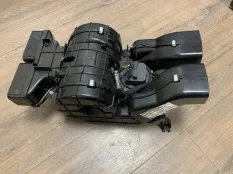 Мотор печки BMW X6M