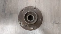 Ступица BMW X5 4.8i