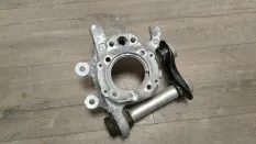 Кулак поворотный BMW 525i