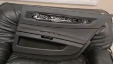 Обшивка двери BMW 750LiX