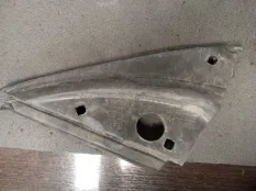 Уплотнитель зеркала BMW X5