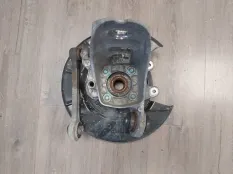 Кулак поворотный со ступицей BMW X5