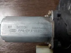 Моторчик стеклоподъемника BMW X5