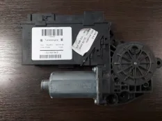 Моторчик стеклоподъемника VOLKSWAGEN Touareg