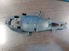 Кронштейн ручки двери BMW X5 4.8i