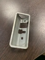 Кронштейн ручки багажника AUDI A6