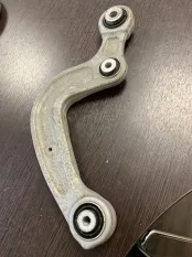 Рычаг поперечный Audi A5 Coupe