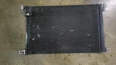 Радиатор кондиционера Audi Q8