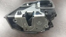 Замок двери BMW 525i