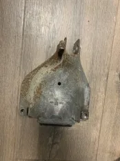 Кронштейн подушки двигателя AUDI A6