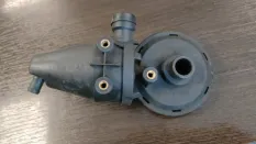 Клапан вентиляции картерных газов BMW 520i