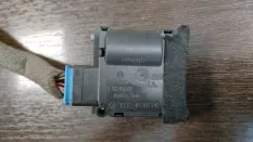Моторчик заслонки печки AUDI A8