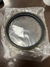 Сальник ступицы Iveco, SAF