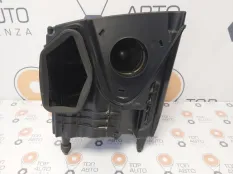 Корпус воздушного фильтра AUDI Q5