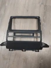 Накладка центральной консоли Toyota Land Cruiser Prado