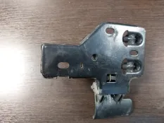 Крюк замка капота VOLKSWAGEN Touareg