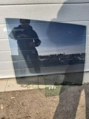 Стекло заднее BMW X3 2.0d