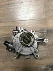 Вакуумный насос MERCEDES GL 400