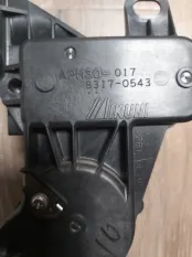 Педаль газа Mitsubishi Pajero