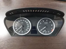 Панель приборов BMW 525i