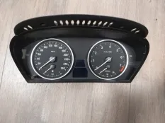 Панель приборов BMW 525i