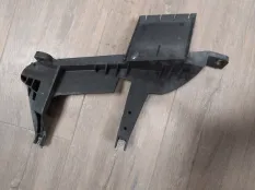 Кронштейн фары BMW X3 2.0d