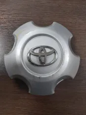 Колпачок ступицы Toyota Land Cruiser