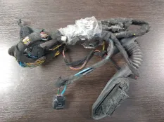Проводка двери BMW X5