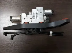 Блок клапанов Dynamic Drive BMW X5 50iX