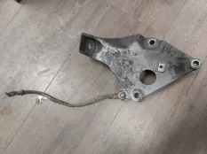 Кронштейн двигателя BMW 3-Series