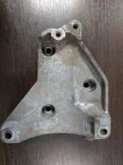 Кронштейн компрессора кондиционера BMW X5 3.0d