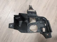 Кронштейн противотуманной фары Toyota Land Cruiser