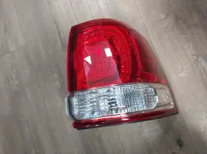 Фонарь Toyota Land Cruiser