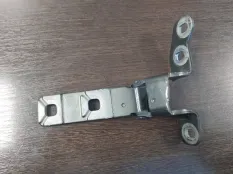 Петля крышки багажника BMW X5 50iX