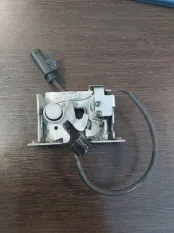 Замок капота BMW X5 50iX