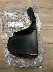 Дефлектор радиатора правый FORD Focus-II,C-Max 07 FORD Focus/C-Max