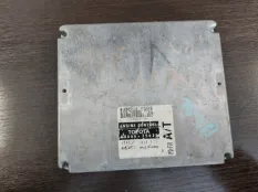 Блок управления двигателем Toyota Hilux