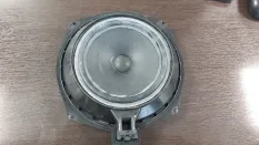 Сабвуфер BMW 525i