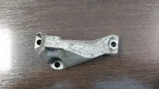 Кронштейн ТНВД BMW 520d