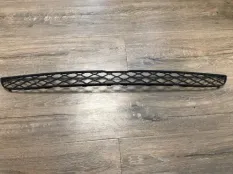 Решетка бампера передняя BMW X5 4.8i