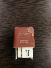 Реле фар Toyota Land Cruiser