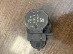 Моторчик заслонки печки BMW 525i